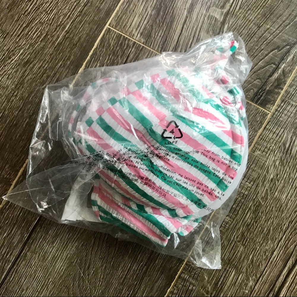 SOLD! NEW J. Crew Underwire Bikini Top 34B - Picture 2 of 3